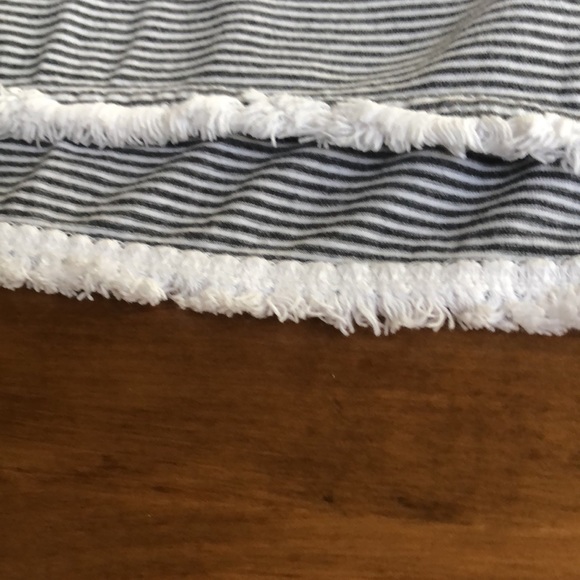 🌺🍎Hudson striped shirt with fringe girls large - Picture 5 of 7